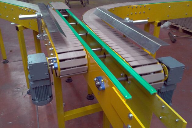 Chaine à palettes plastique