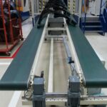 Convoyeur bi-voies à bande textile