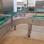 Convoyeur à palettes en plastique