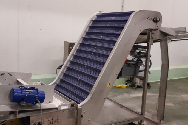 Convoyeur col de cygne à bande modulaire