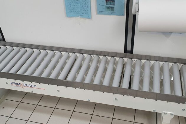 Convoyeur à rouleaux gravitaires