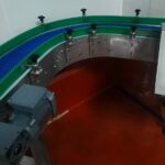 Convoyeur courbe à bande modulaire