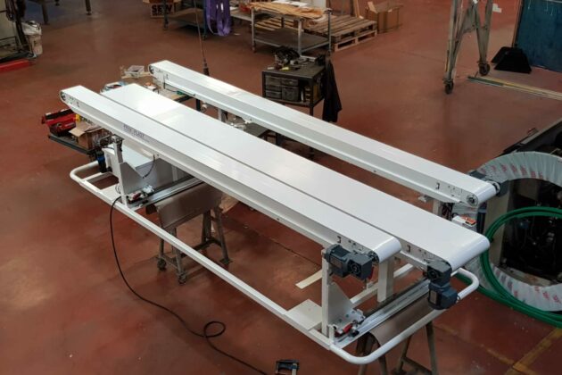 Convoyeur à bande textile à 3 voies