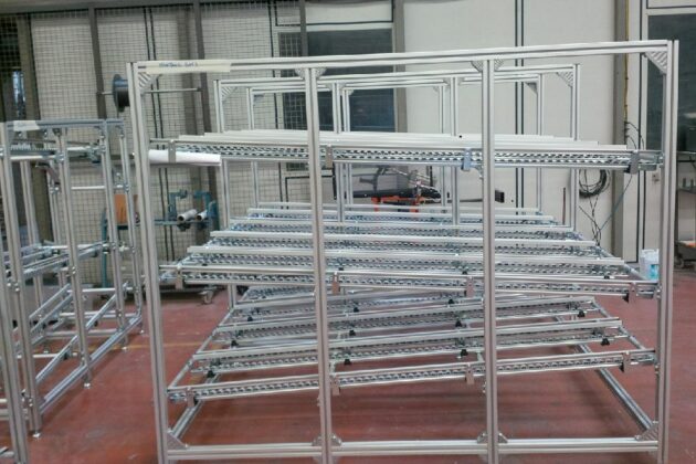 Karakuri - Rack dynamique incliné