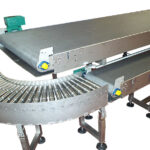 Convoyeur à rouleaux et bande textile