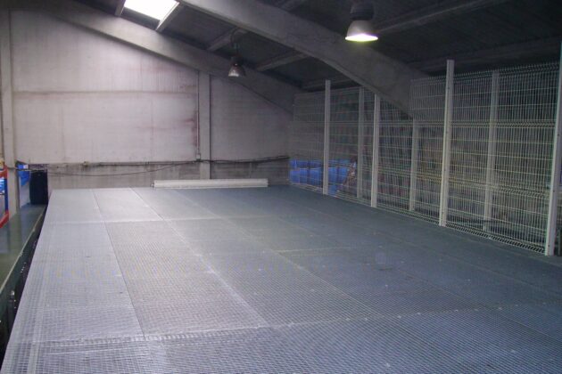Mezzanine de stockage