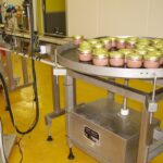 Table tournante accumulation conserves