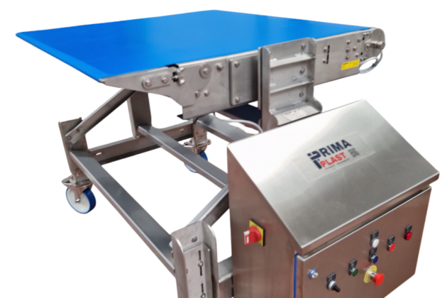 Transfert optimisé grâce à un convoyeur agroalimentaire avec sabre intégré